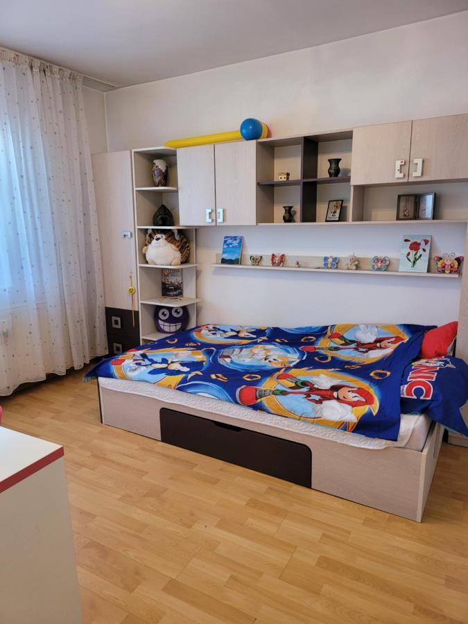 Quiet, Relaxing, Family Friendly Daire Bükreş Dış mekan fotoğraf